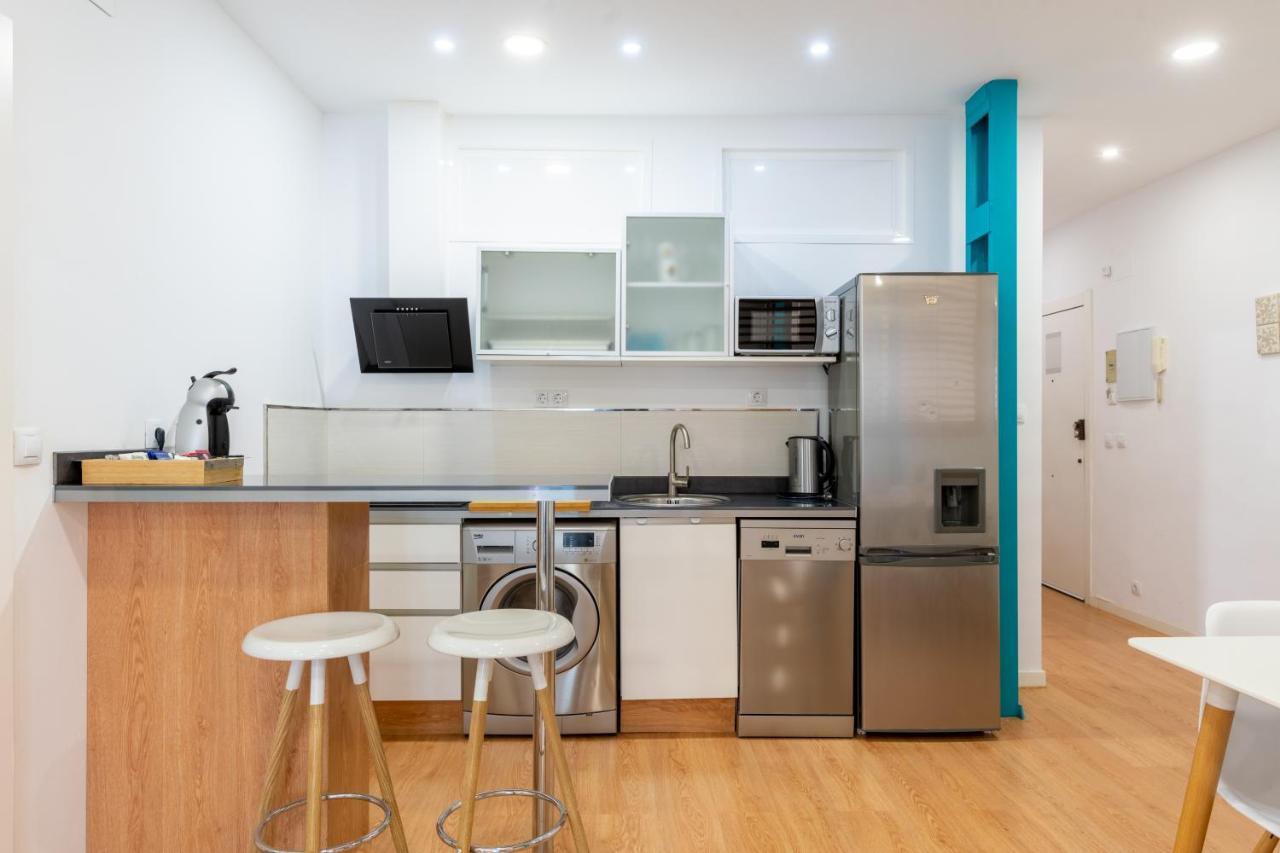 Locksmith Apartment - Park Option Seville Luaran gambar