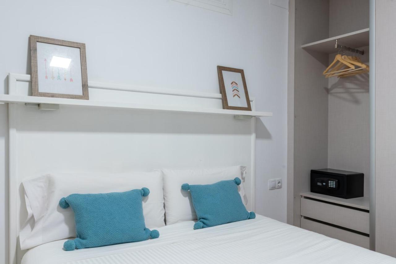 Locksmith Apartment - Park Option Seville Luaran gambar