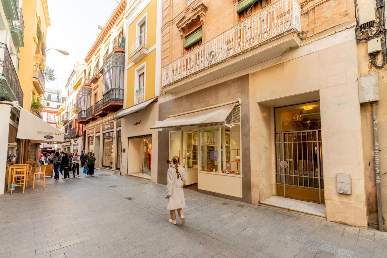 Locksmith Apartment - Park Option Seville Luaran gambar