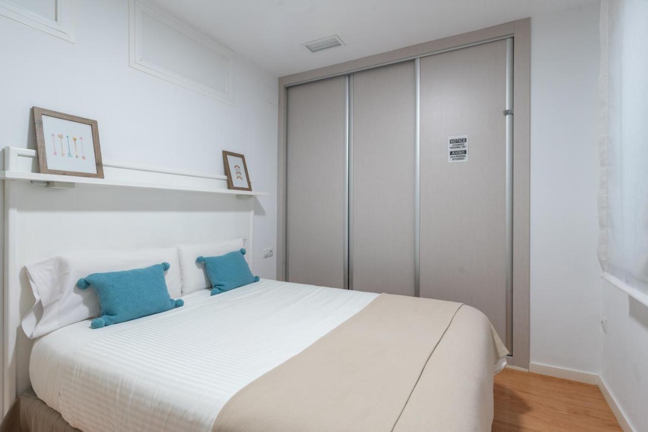 Locksmith Apartment - Park Option Seville Luaran gambar